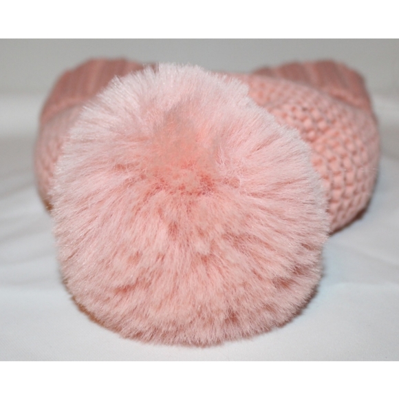 Women's Plush Knit Pom Pom Beanie Hat - Picture 6 of 15